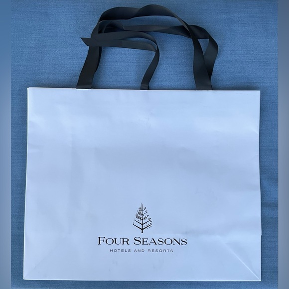 Four Seasons Shopping Bag - Large - Picture 5 of 9